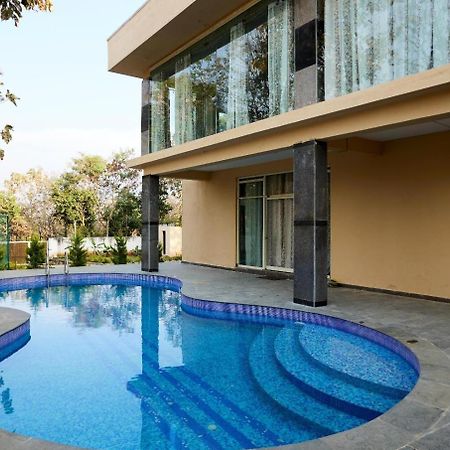Villa Exotica By Stayjade5Bhkpoolacprojector Denkanikottai Exteriér fotografie